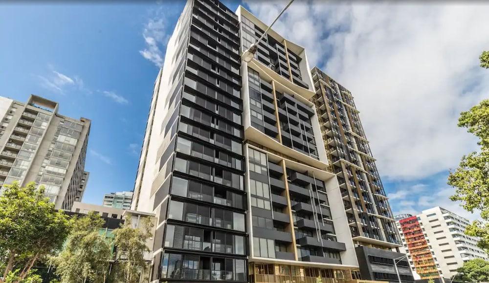 Aparthotel Saint Domain Melbourne Exteriér fotografie